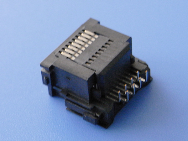 UK接線自動機日常保養及檢修